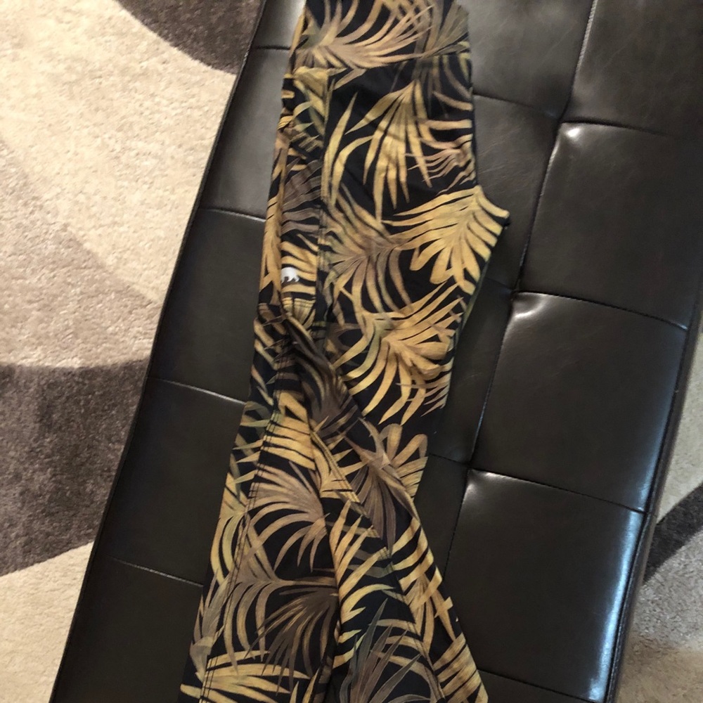 Running Bare leggings